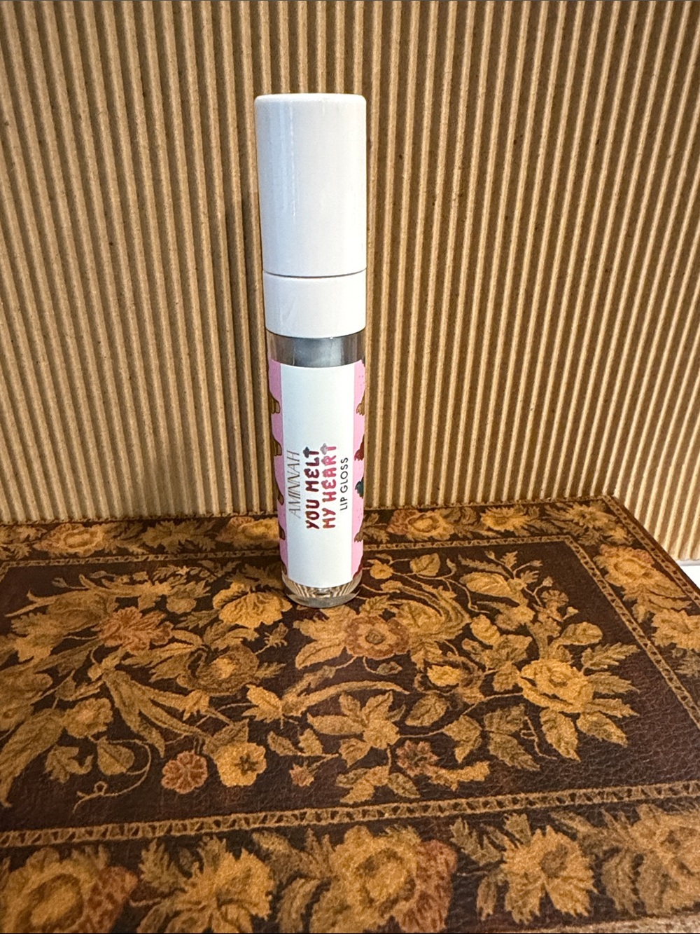 You Melt My Heart Pink Lip Gloss - Picture 3 of 6